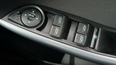 Ford Focus 1.0 125 EcoBoost Titanium 5dr Petrol Hatchback